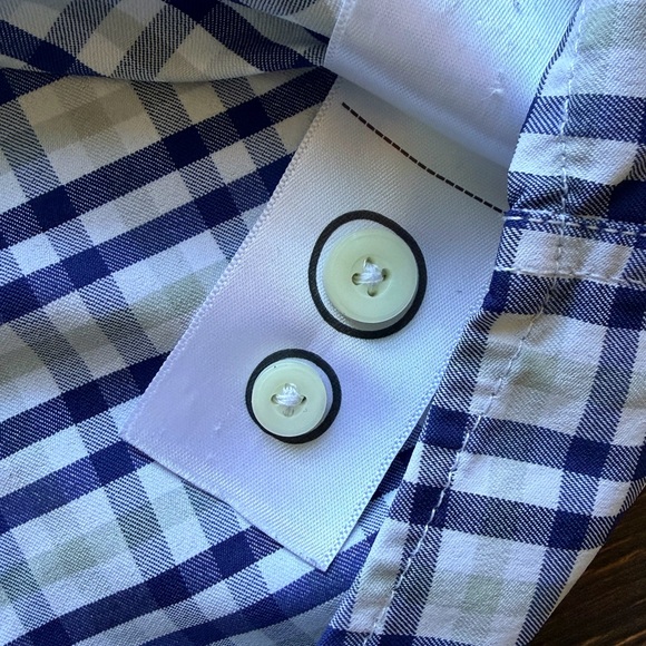 UNTUCKit Men's Navy and White Plaid Shirt -LargeTall - Picture 7 of 9